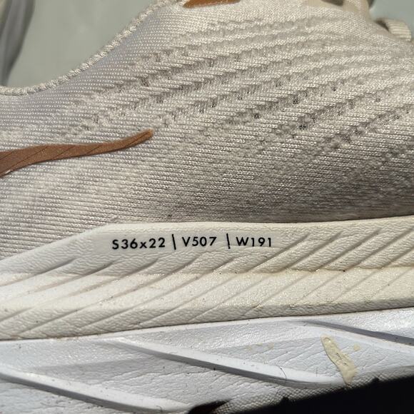 Hoka One Pro fly Mach 5 Woman’s Size U.S. 9.5 Hiking Running - Picture 8 of 13